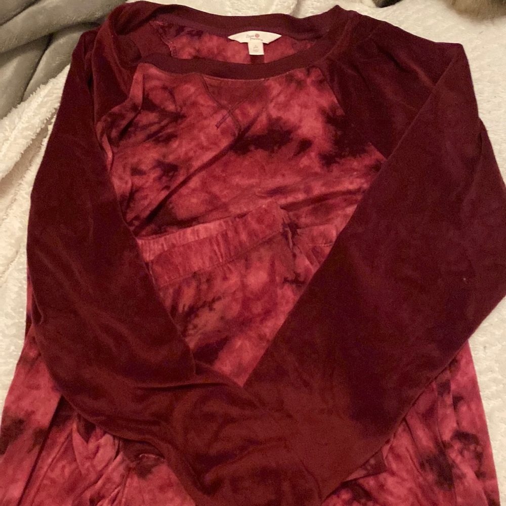 Secret Treasures - Womens PJs - Long sleeve w/Pants - Size S